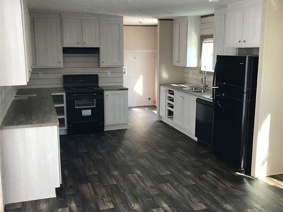 3rd image of 0 Flinn Ln