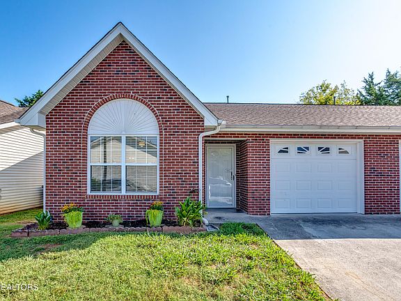2nd image of 4952 Grigsby Gate Way
