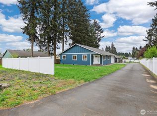 9815 178th Way SW, Rochester, WA 98579