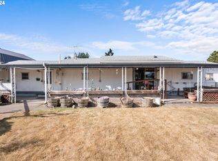 300 Ridings Ave, Molalla, OR 97038