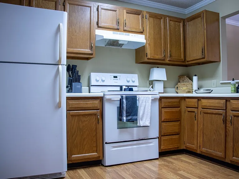 170 Northview Dr #6 — Photo 8