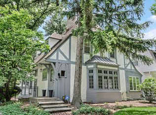 947 Thatcher Ave, River Forest, IL 60305