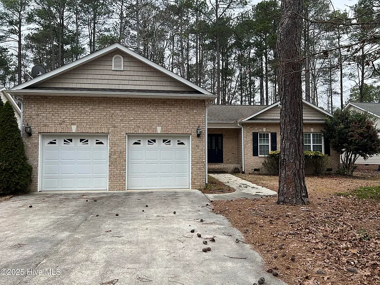 754 Riverbirch Dr — Photo 1