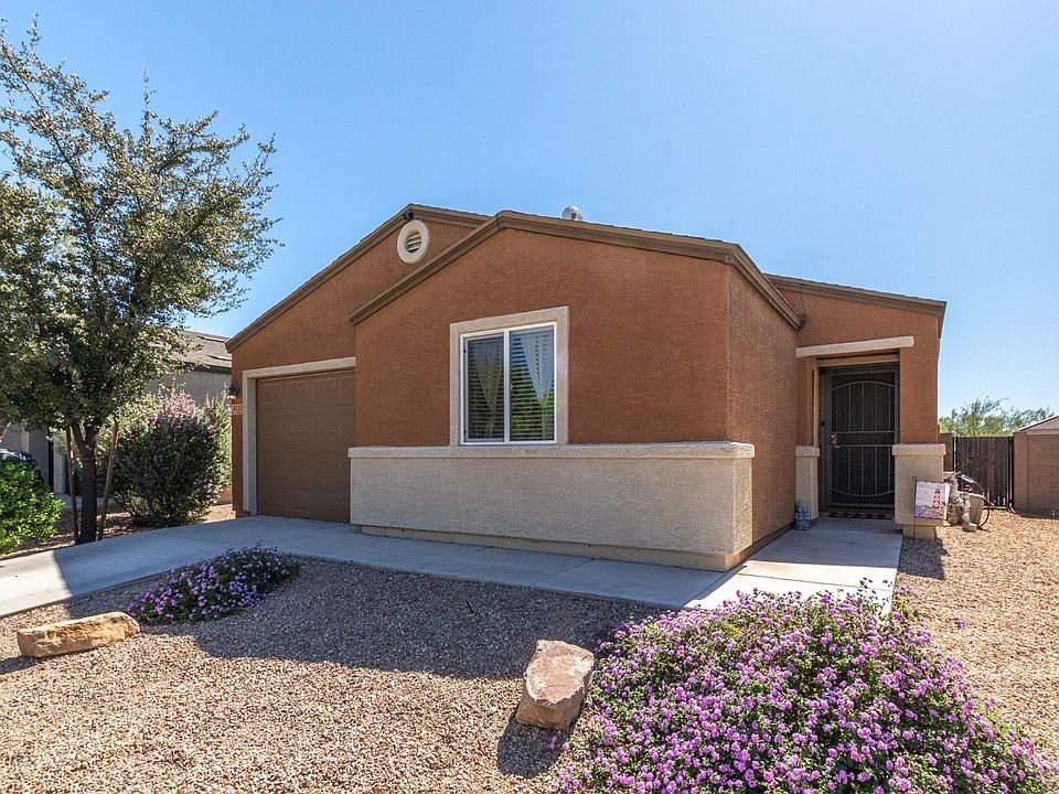 1st image of 5122 E Desert Straw Ln