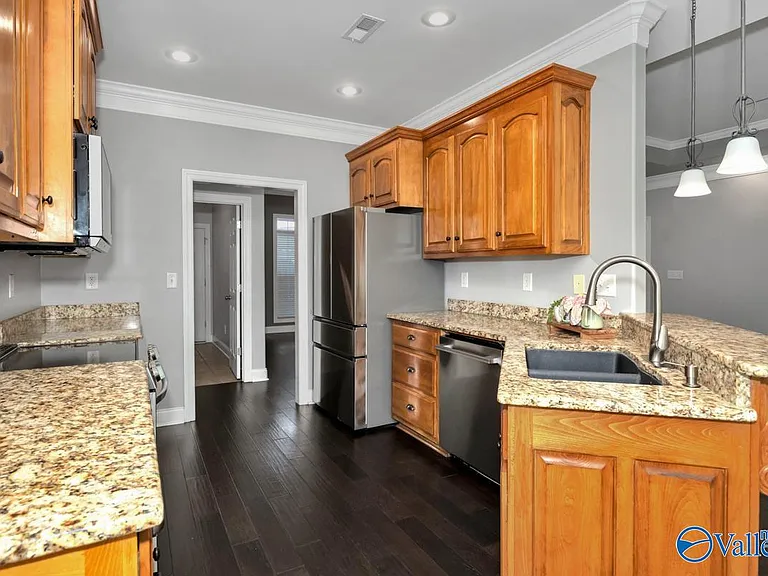 108 Blackwood Dr — Photo 15