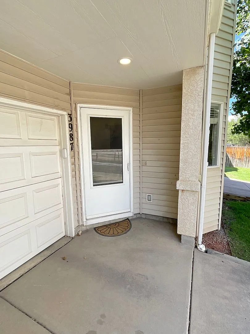 3 Bedroom Townhome Available Near N Academy Blvd & Austin Bluffs Pkwy! — Photo 3