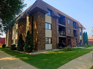 251 3rd St NE UNIT 11, Valley City, ND 58072