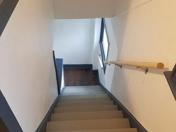 2nd floor stair case