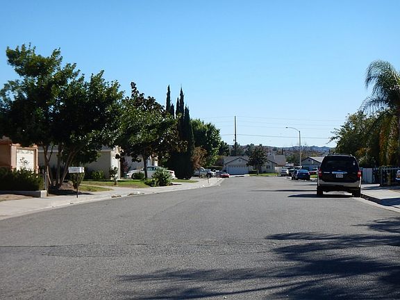 4th image of 784 Margarita St