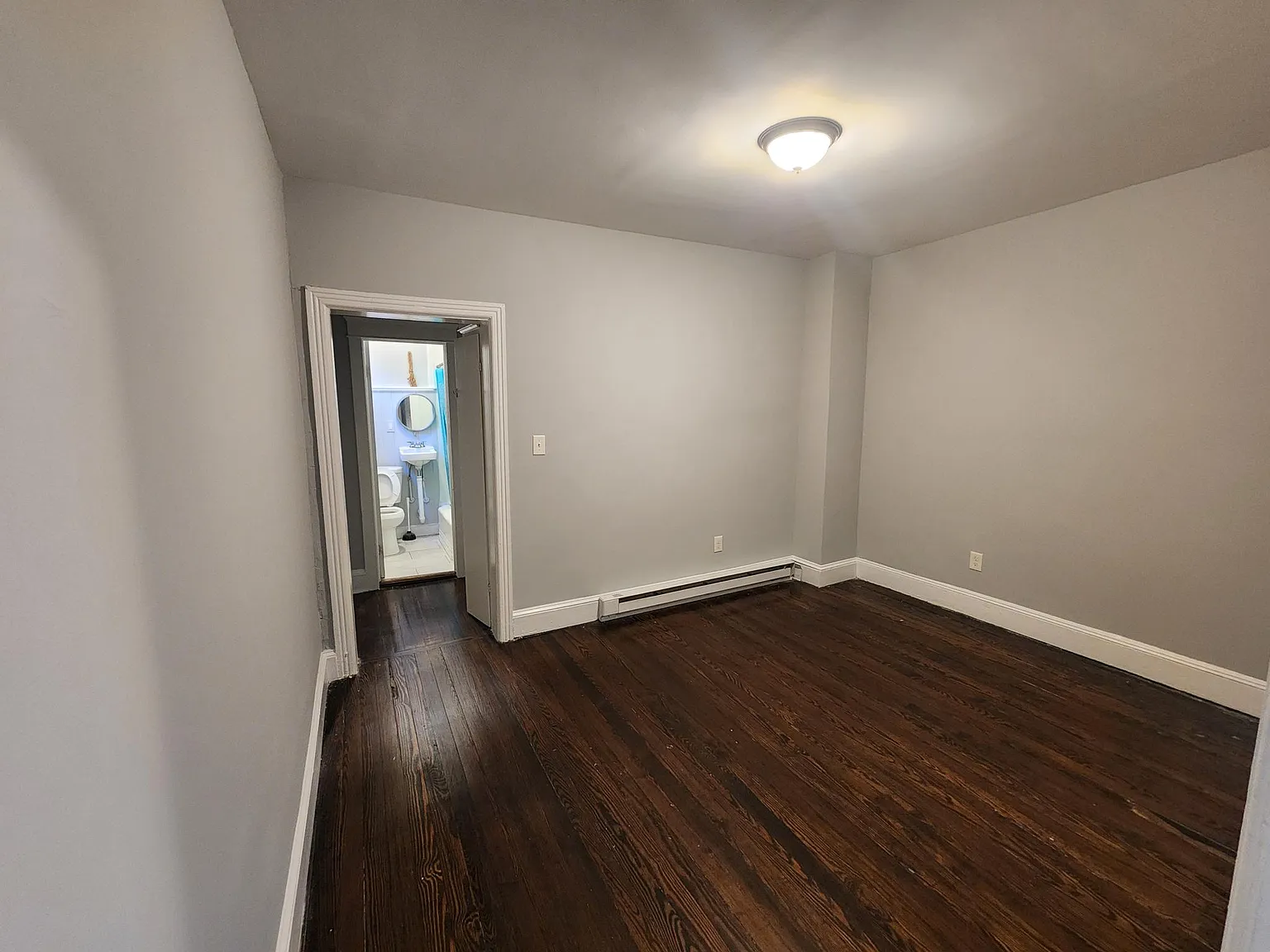 2 bed, $1,600 — Photo 4