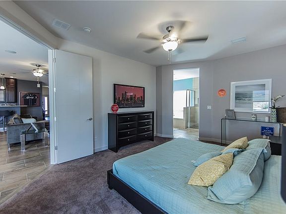 3rd image of 405 Beach Tree Dr