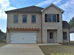 204 Cotton Bayou Dr, Meridianville, AL 35759