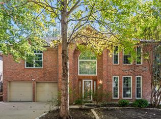 7400 Bear Lake Dr, Fort Worth, TX 76137