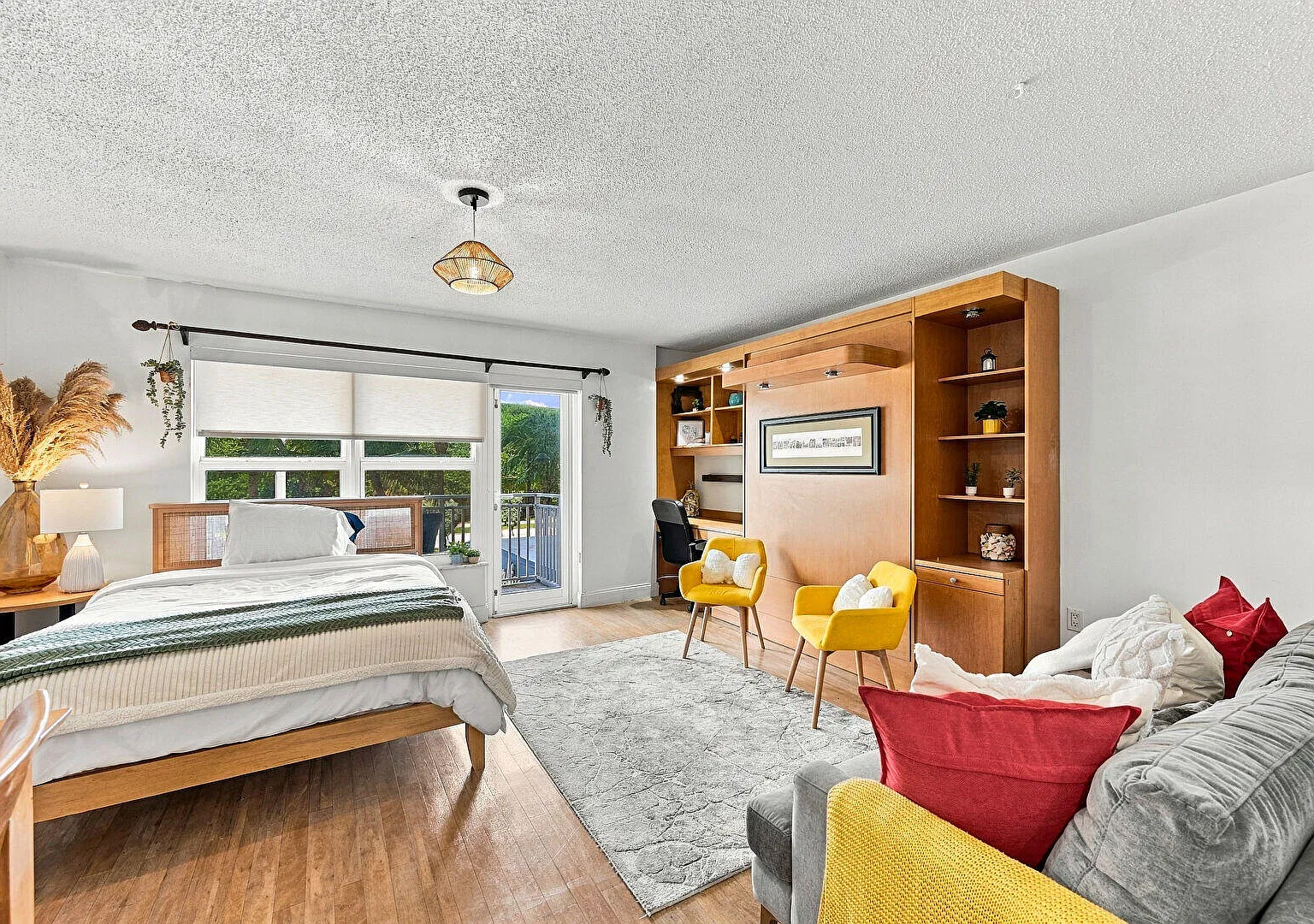 Studio, 1.0 bath, 400 sqft, $1,700 — Photo 3