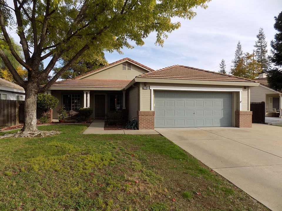 1st image of 2203 Silver Creek Ln