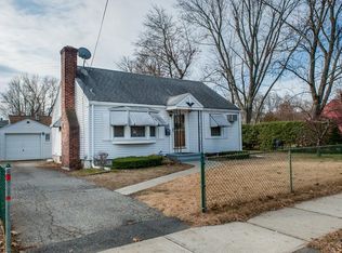 99 East St, Springfield, MA 01104