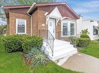 5123 N Mobile Ave, Chicago, IL 60630