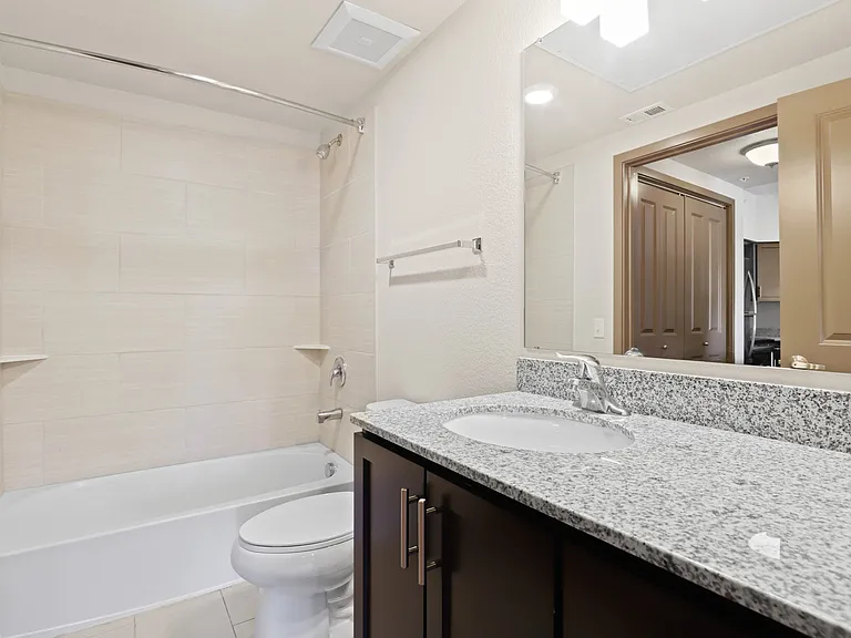 Copperleaf Place Apartments — Photo 7