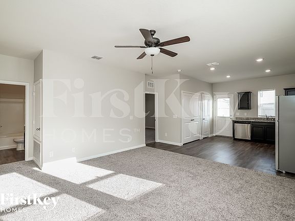 3rd image of 13506 Sunrise Mdw