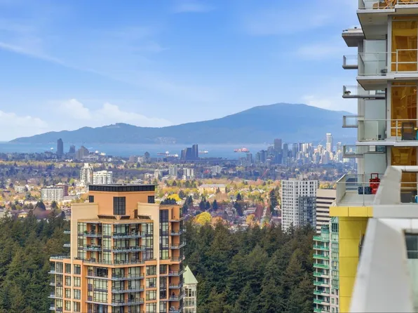6333 Silver Ave #5103, Burnaby, BC V5H 0C3