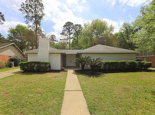 2022 Round Spring Dr, Humble, TX 77339