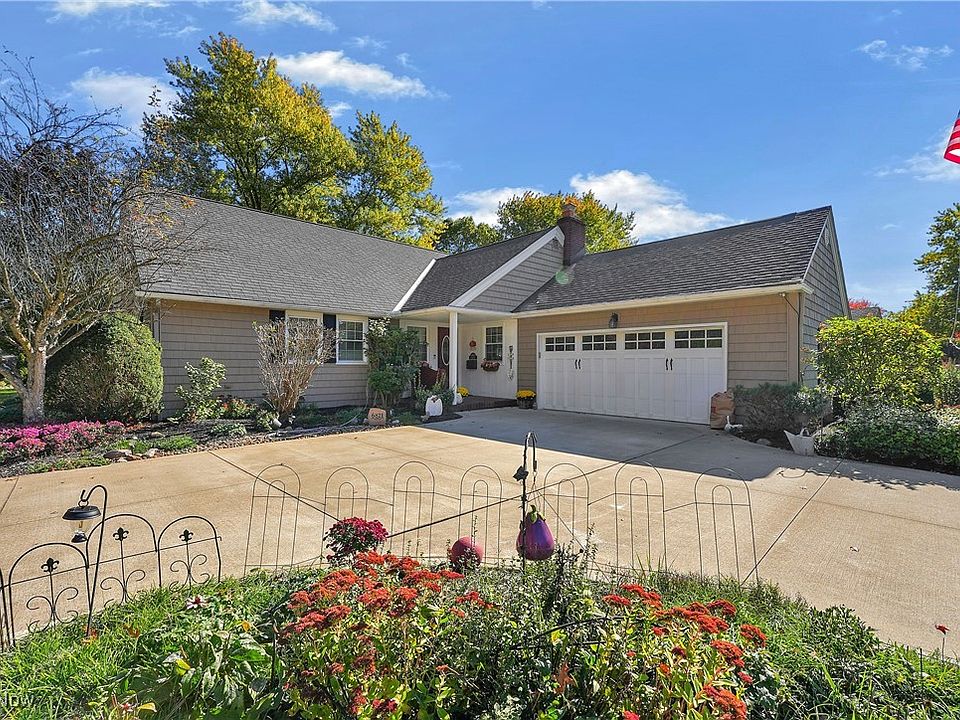 1st image of 6821 Chadbourne Dr