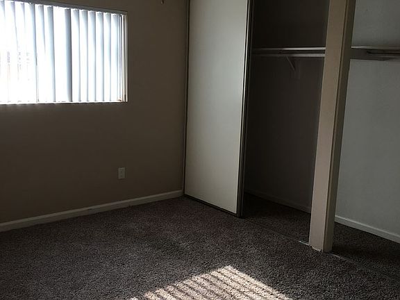 5th image of 15522 Woodruff Ave APT 8