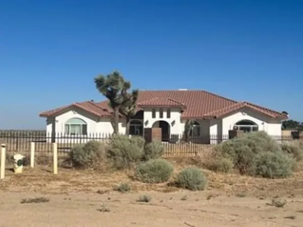 8150 W Avenue C8, Lancaster, CA 93536