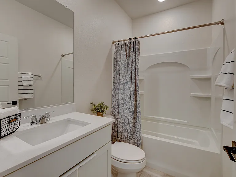 5406 Zacatin Ct — Photo 5