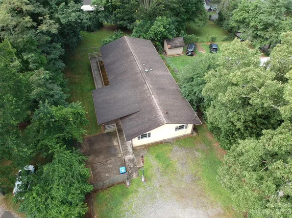 290 Deaverview Rd, Asheville, NC 28806