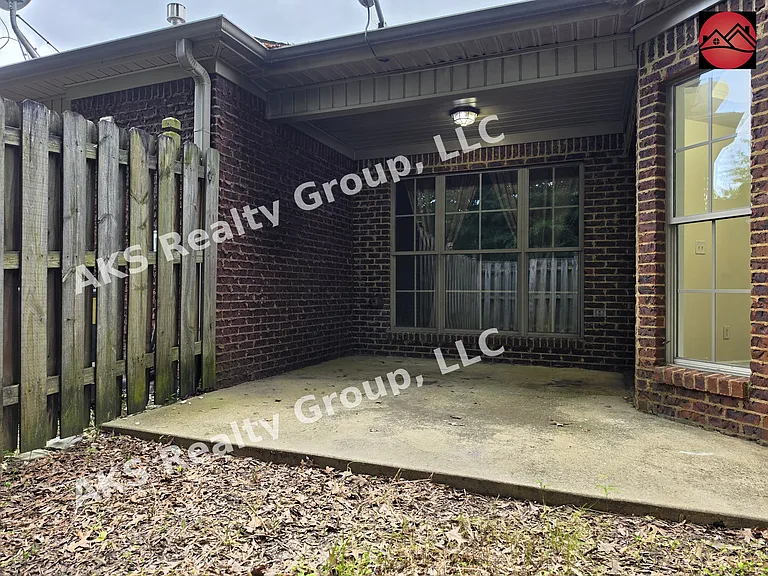 6116 Townley Way — Photo 17