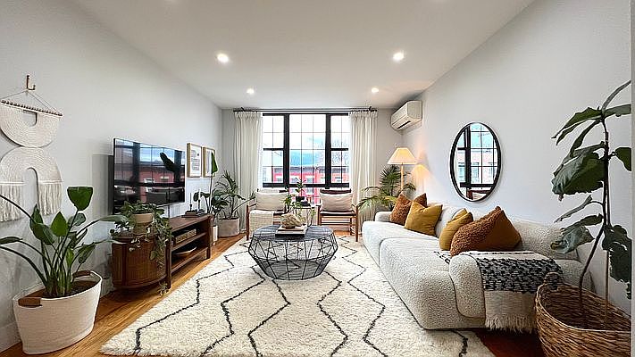 1st image of 670 Halsey St APT 4F
