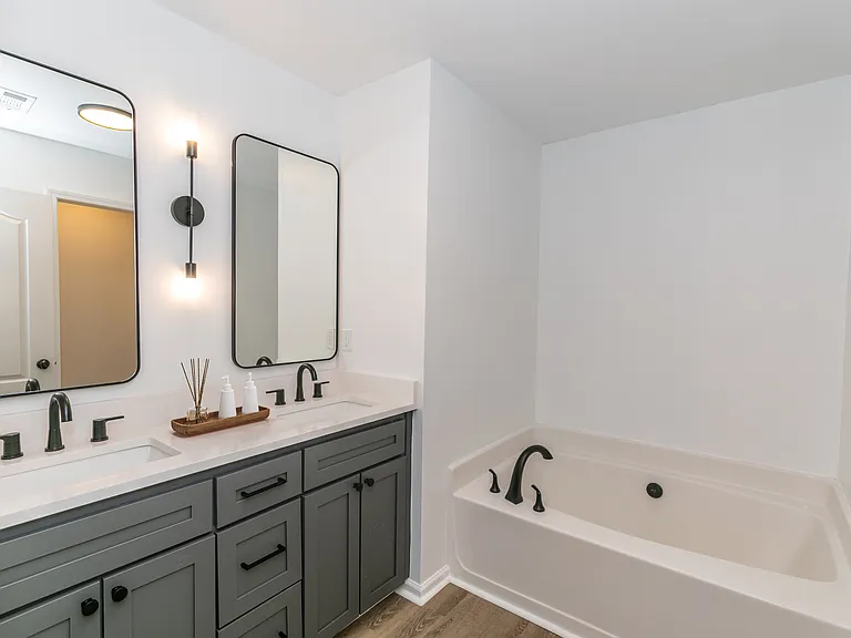 150 The Preserve Dr #1G — Photo 4