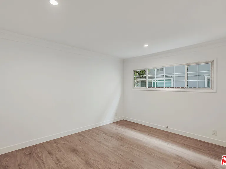 4177 Ince Blvd #1/2 — Photo 16