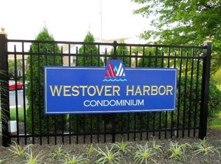 133 Riversedge Dr BUILDING 2, Jeffersonville, PA 19403