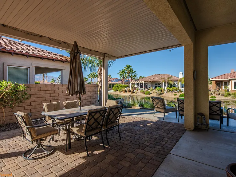 27 Shoreline Dr — Photo 18