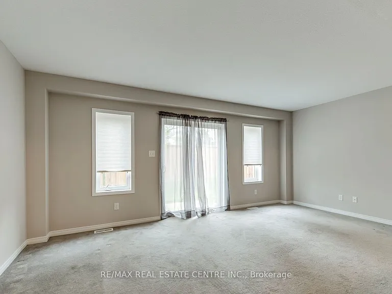 50 Pinnacle Dr #23 — Photo 3