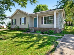 214 Mark Spitz Dr, Clarksville, TN 37042