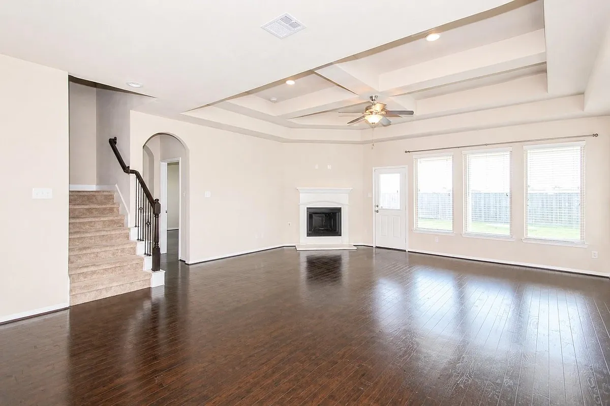 Building Photo - 11927 Cittanova Dr