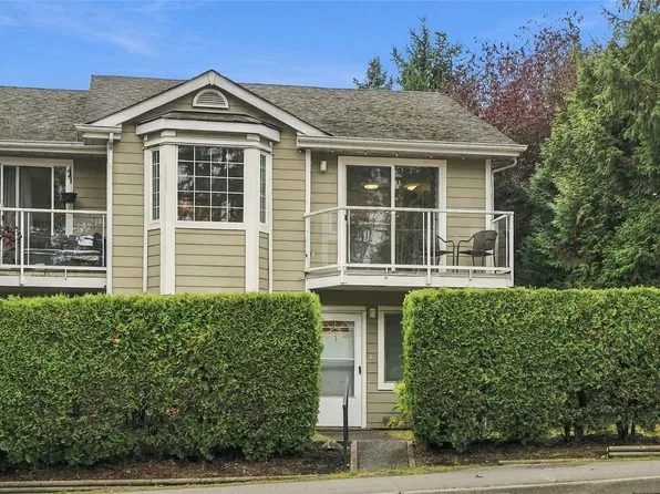 10 Ashlar Ave Unit 4, Nanaimo, BC V9R 3P2