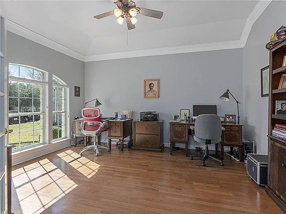5th image of 4518 Grand Cypress Dr