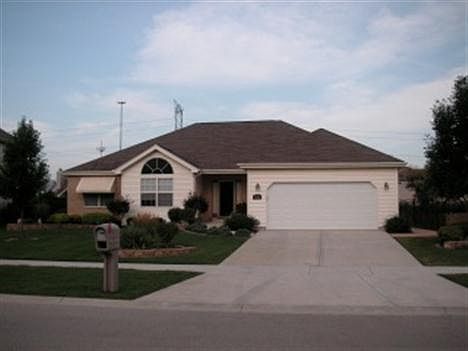 5th image of 13300 S Millbank Dr