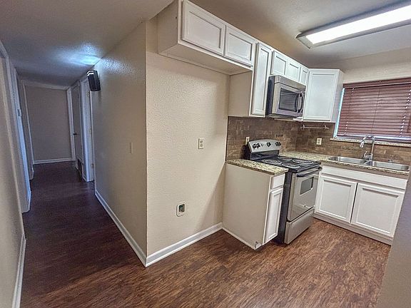 4th image of 105 Laguna Vista Ct