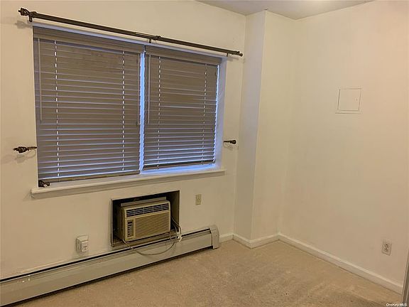 3rd image of 107-10 166th St