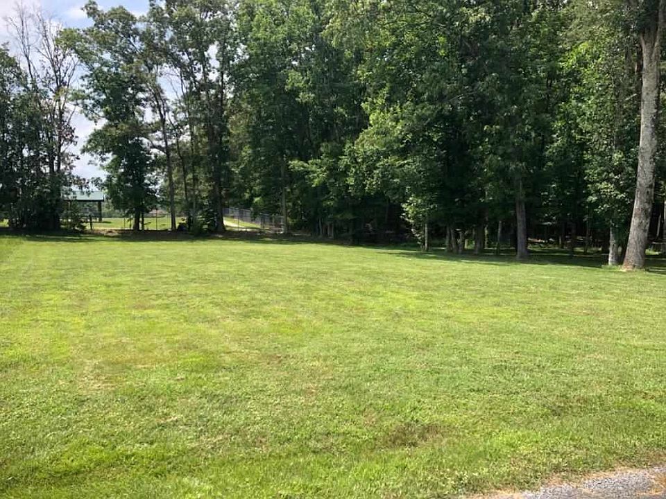 2nd image of Northwood Ln
