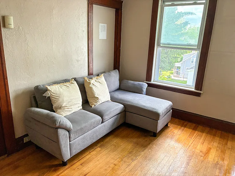 22 Marland Rd #2C — Photo 1