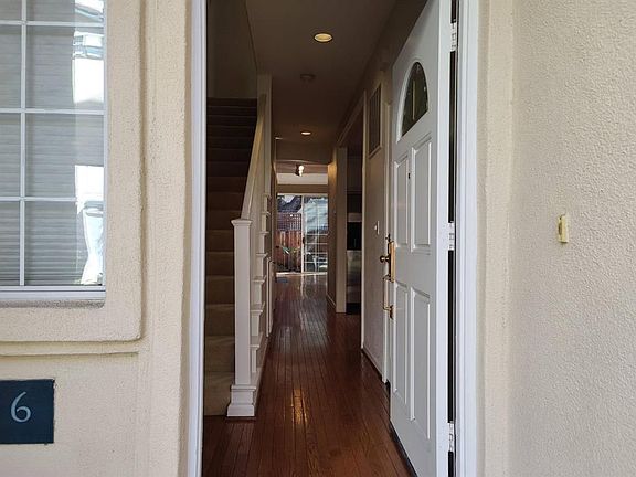 3rd image of 4173 El Camino Real APT 6
