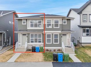 428 S Tekarra Dr NW, Calgary, AB T3R 2E9