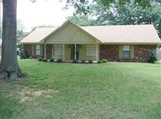 338 Rutledge St, Collierville, TN 38017