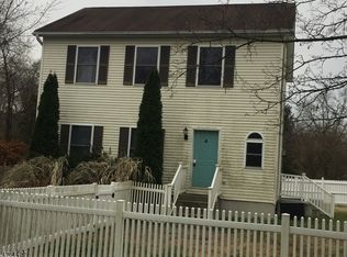4 River Ct, Port Murray, NJ 07865